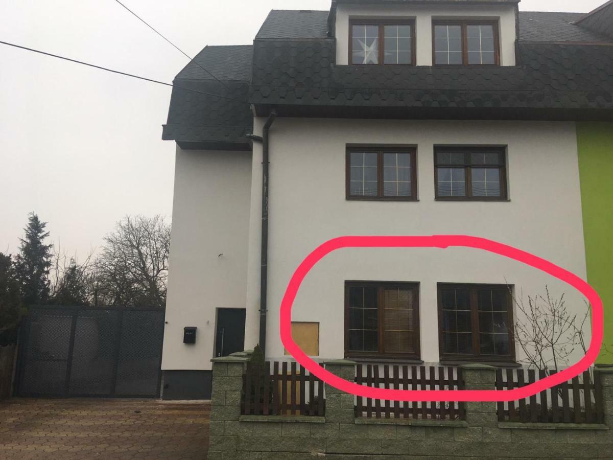 Apartment Dubnica Prejta Dubnica nad Vahom Ngoại thất bức ảnh